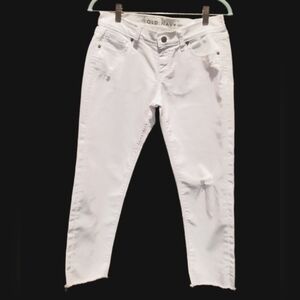 OLD NAVY SKINNY BOYFRIEND BRIGHT WHITE SIZE 2 CAPRIS